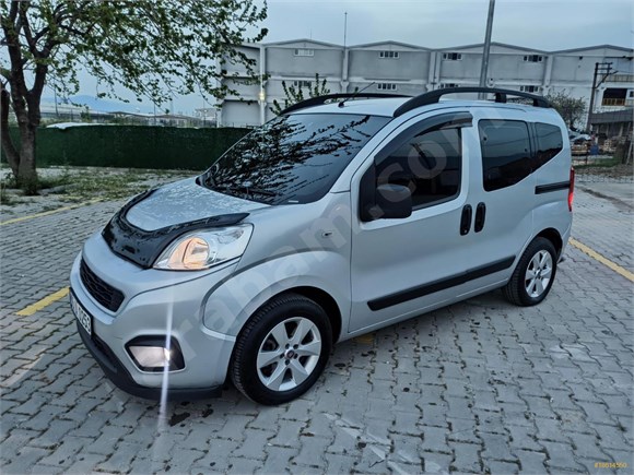 sahibinden fiat fiorino combi 1 3 multijet safeline 2017 model bursa 95 000 km 18614550 arabam com