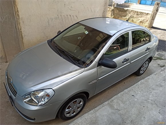 sahibinden hyundai accent era 1 5 crdi start 2012 model istanbul 248 185 km 18650899 arabam com