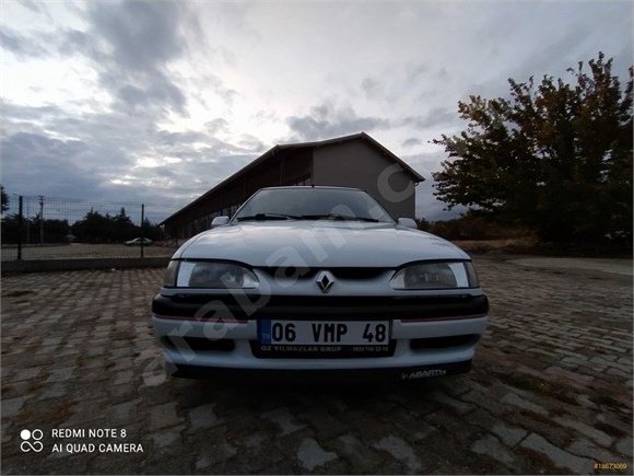sahibinden renault r 19 1 8 europa rti 1996 model isparta 201 000 km beyaz 18673069 arabam com