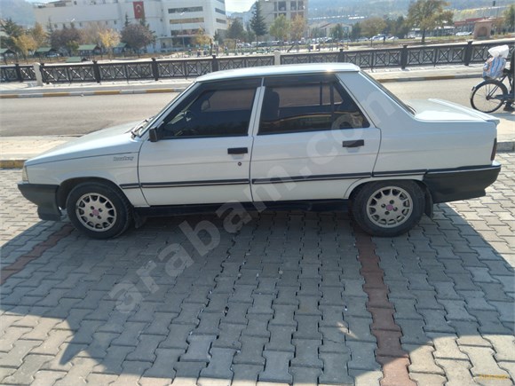 sahibinden renault r 9 1 4 broadway 1996 model tokat 280 000 km beyaz 18676595 arabam com