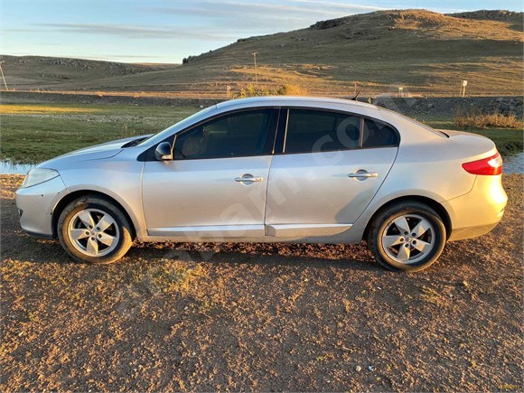 sahibinden renault fluence 1 5 dci extreme 2012 model kars 220 000 km 18693917 arabam com