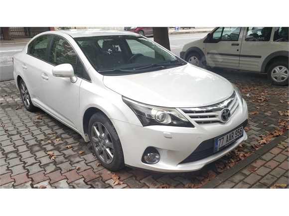 sahibinden toyota avensis 1 6 elegant extra 2013 model yalova 131 000 km 18712556 arabam com