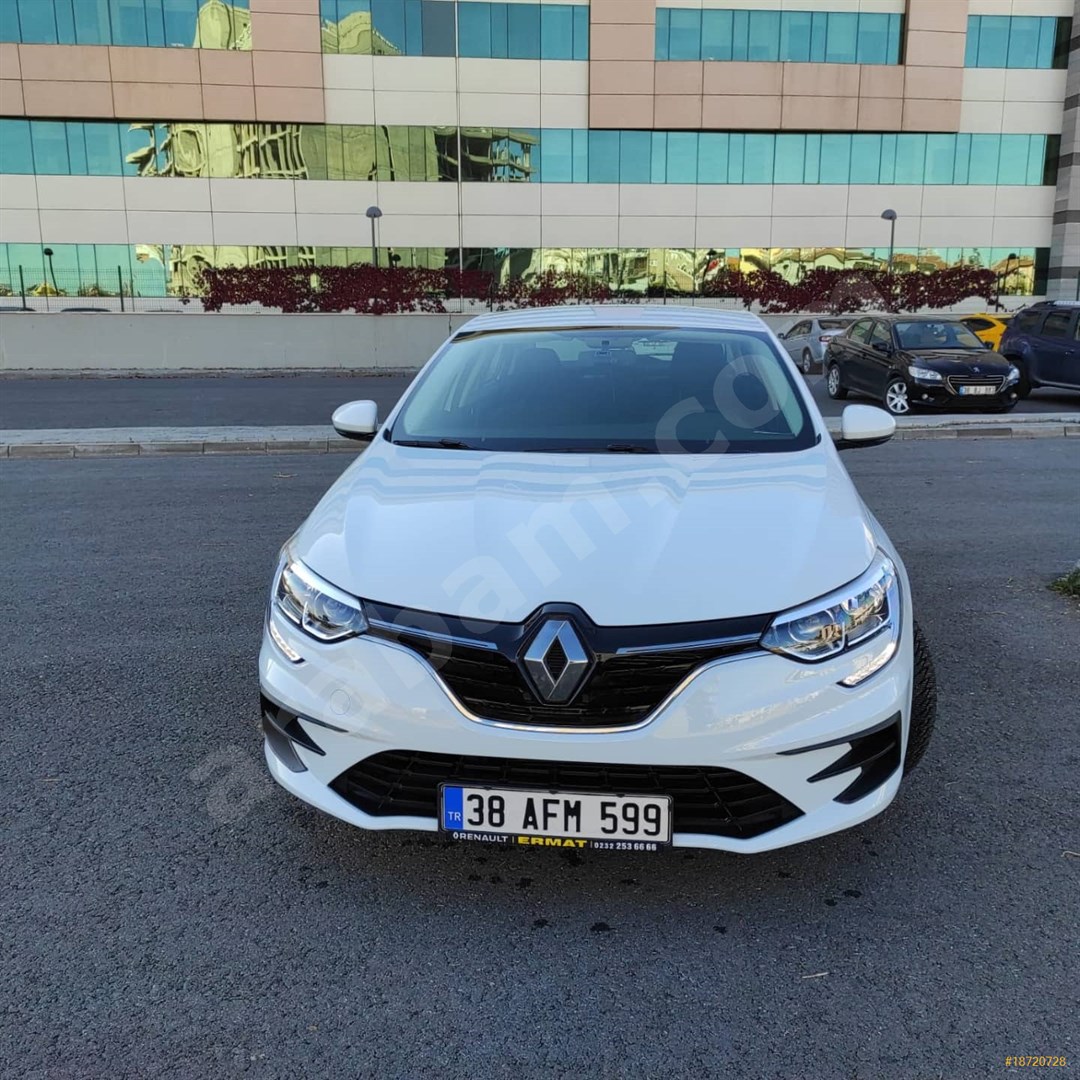 sahibinden renault megane 1 3 tce joy 2021 model kayseri 7 000 km beyaz 18720728 arabam com