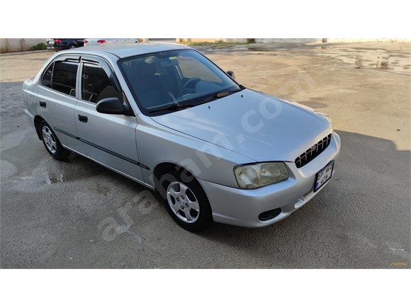 sahibinden hyundai accent 1 3 lx 2001 model gaziantep 210 000 km gri 18727193 arabam com