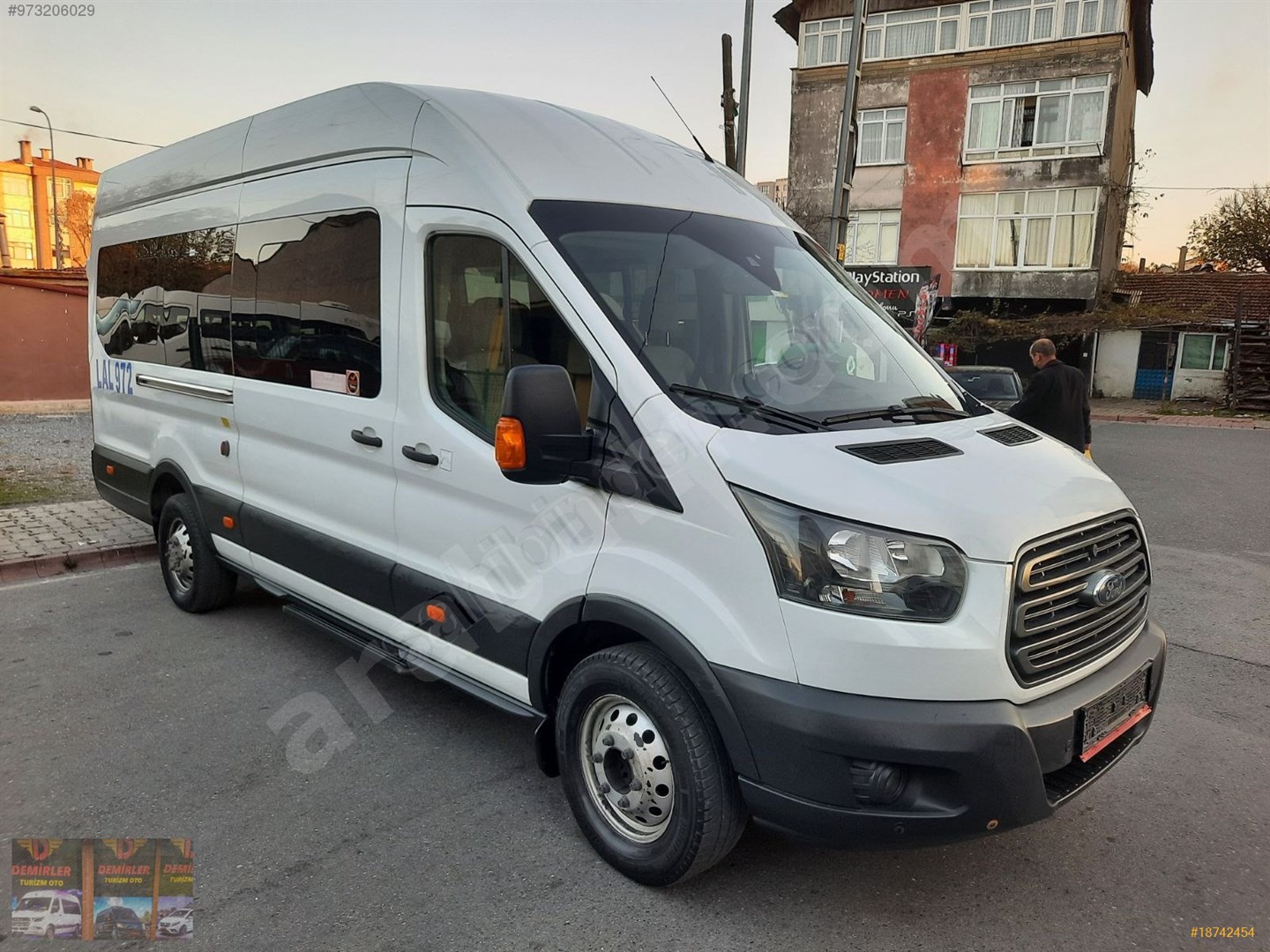 galeriden ford otosan transit 16 1 2017 model istanbul 122 000 km beyaz 18742454 arabam com galeriden ford otosan transit 16 1 2017 model istanbul 122 000 km beyaz 18742454 arabam com