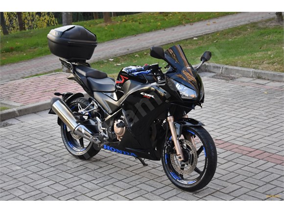 sahibinden honda cbr 250 r 2016 model istanbul 35 300 km siyah 18744751 arabam com