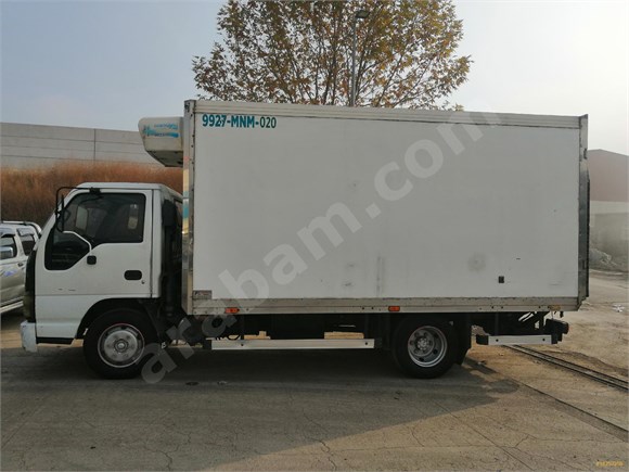 sahibinden isuzu npr 2007 model izmir 560 000 km beyaz 18757256 arabam com