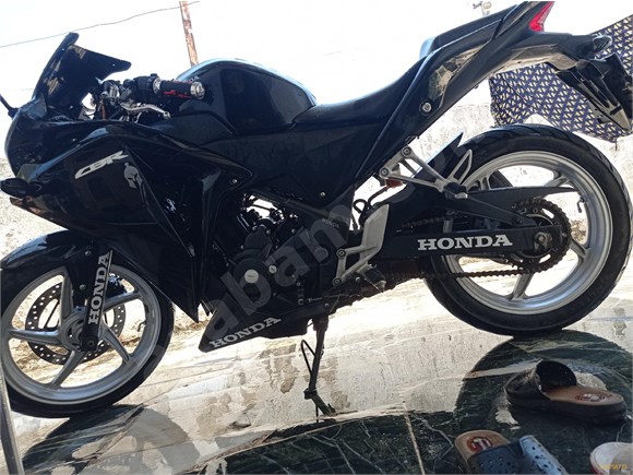 sahibinden honda cbr 250 r 2012 model izmir 42 000 km siyah 18758773 arabam com