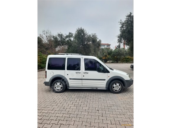 sahibinden ford tourneo connect 1 8 tdci k210s 2005 model izmir 214 000 km beyaz 18770935 arabam com