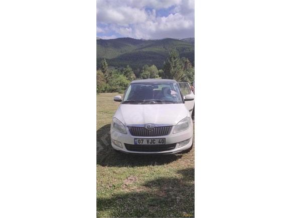 sahibinden skoda fabia 1 4 ambiente 2011 model erzincan 140 000 km 18783943 arabam com