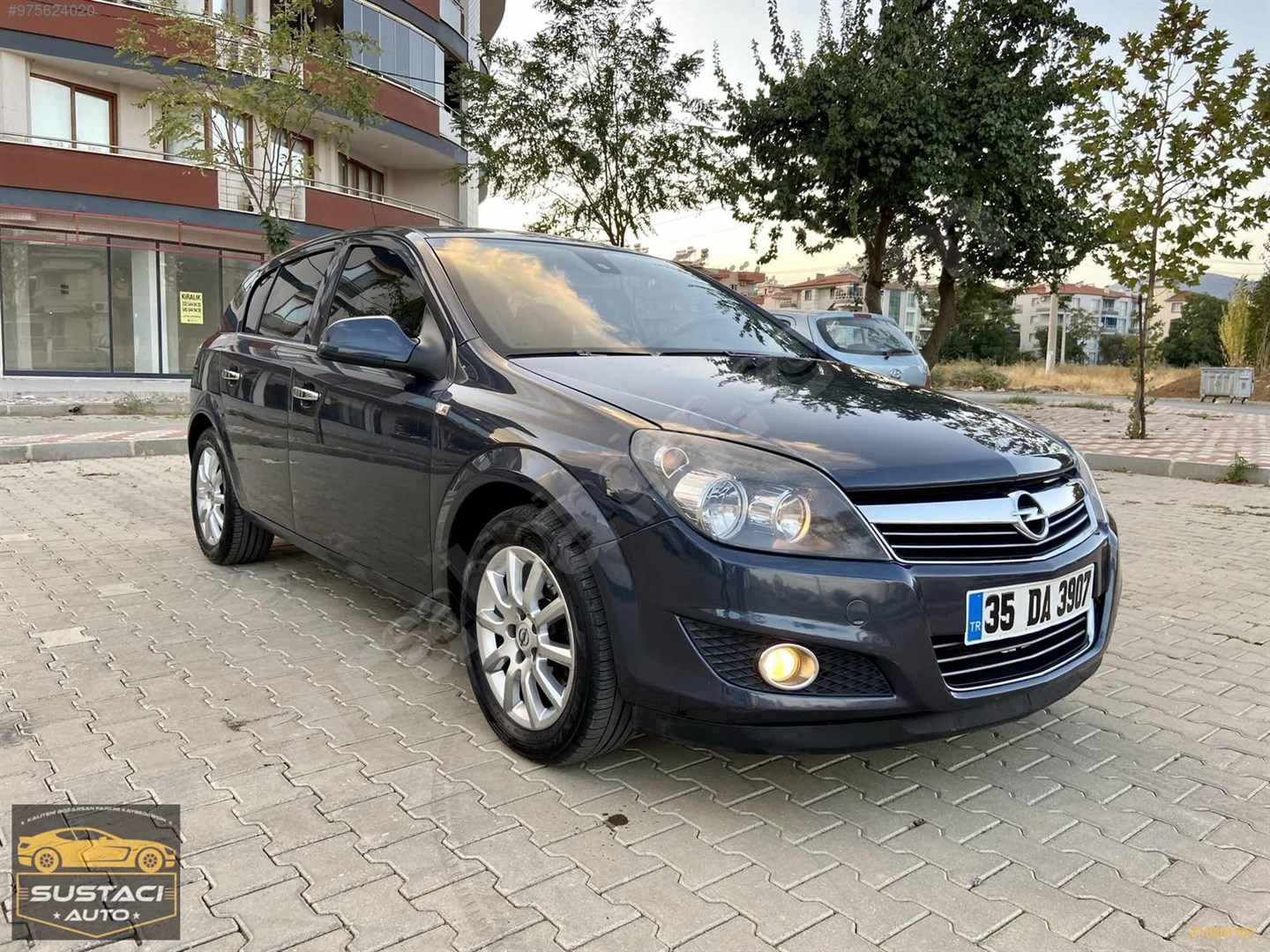 galeriden opel astra 1 6 essentia konfor 2011 model izmir 173 000 km mavi 18804163 arabam com