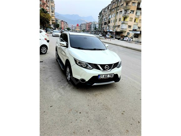 sahibinden nissan qashqai 1 6 dci tekna 2016 model hatay 135 000 km 18820327 arabam com