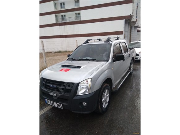 sahibinden isuzu d max 2 5 4x2 2011 model kirikkale 124 850 km 18836198 arabam com