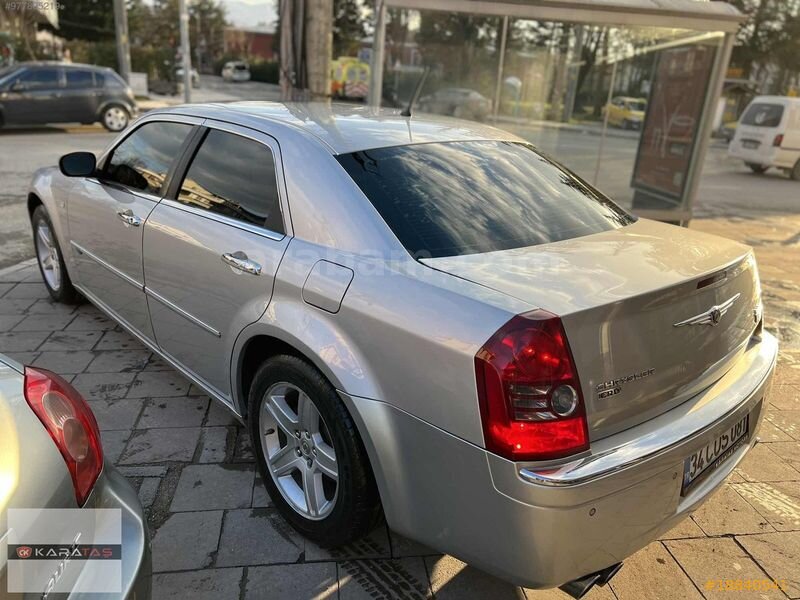 Galeriden Chrysler 300 C 3.0 CRD 2008 Model Düzce 330.000 km Gri