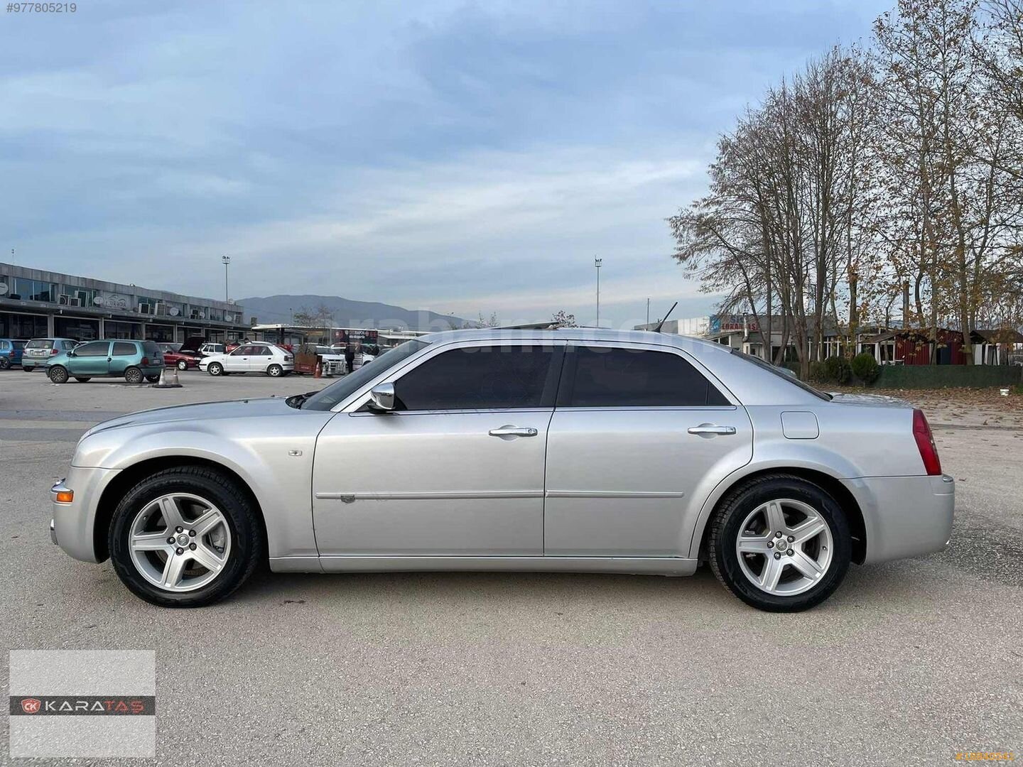 Galeriden Chrysler 300 C 3.0 CRD 2008 Model Düzce 330.000 km Gri 3