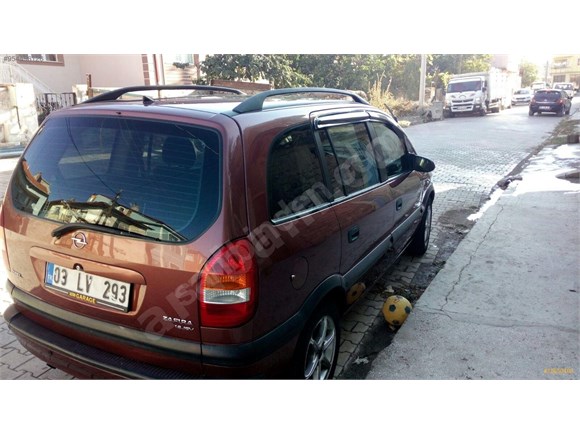 sahibinden opel zafira 1 8 comfort 2001 model afyonkarahisar 215 000 km bordo 18850409 arabam com