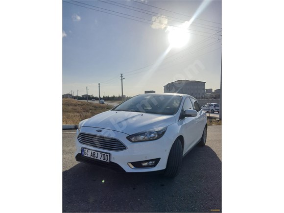 sahibinden ford focus 1 6 tdci titanium 2017 model usak 71 100 km beyaz 18850669 arabam com