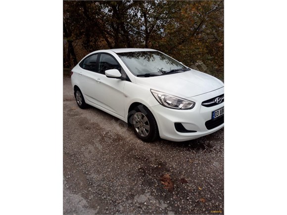 sahibinden hyundai accent blue 1 6 crdi biz 2015 model balikesir 147 000 km 18856888 arabam com