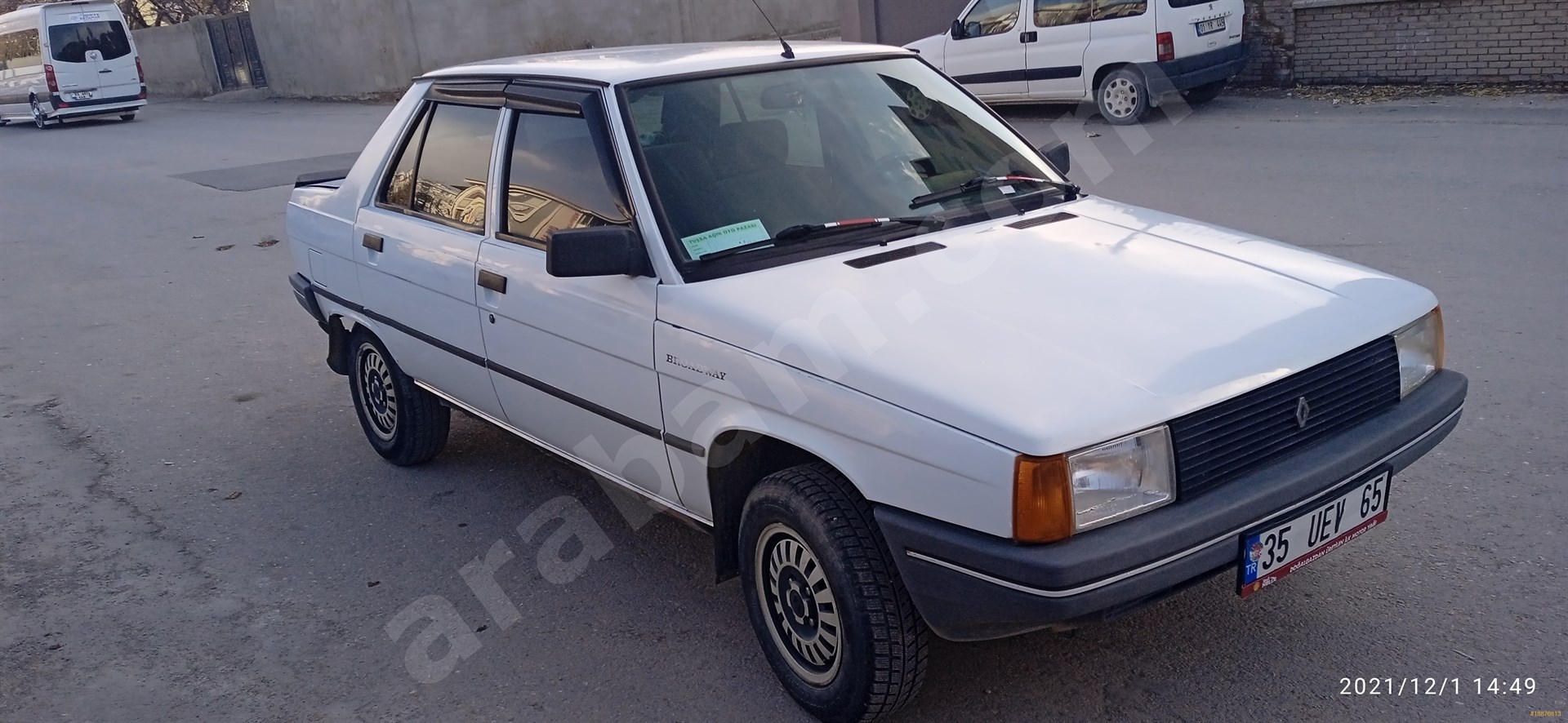 sahibinden renault r 9 1 4 broadway gte 1992 model van 255 000 km beyaz 18876813 arabam com