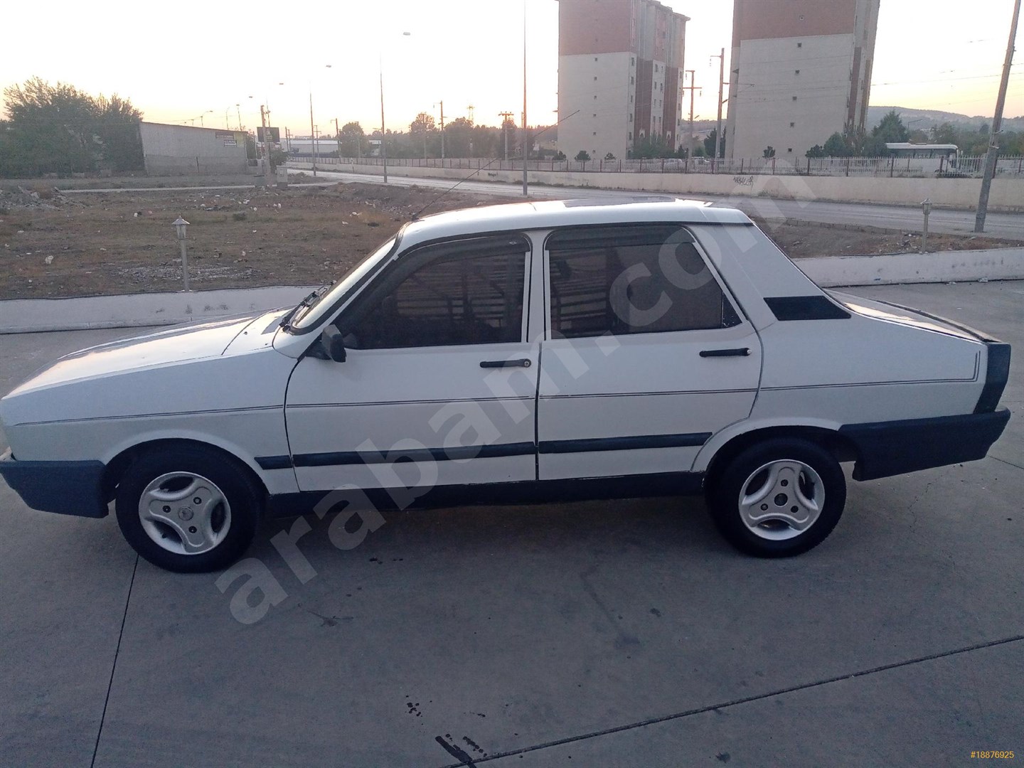 sahibinden renault r 12 toros 1995 model osmaniye 250 000 km beyaz 18876925 arabam com