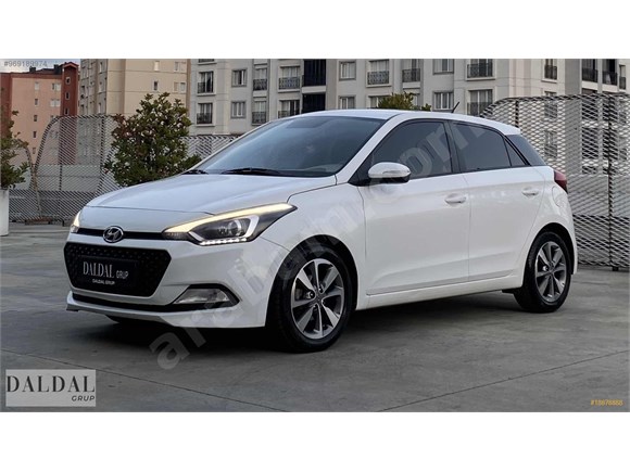 galeriden hyundai i20 1 4 mpi style 2018 model istanbul 37 000 km beyaz 18878888 arabam com