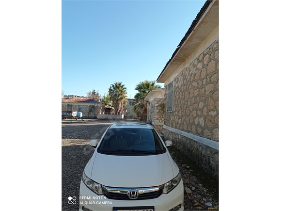 sahibinden honda civic 1 6 i vtec eco elegance 2014 model adiyaman 146 000 km beyaz 18885675 arabam com