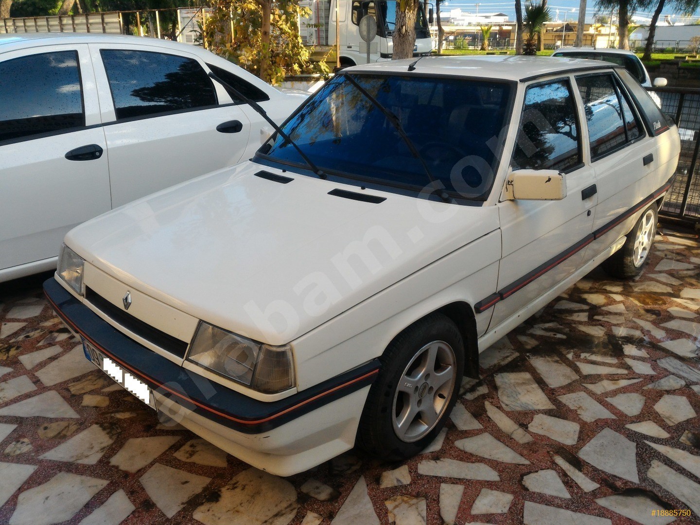 galeriden renault r 11 flash 1989 model aydin 265 000 km beyaz 18885750 arabam com