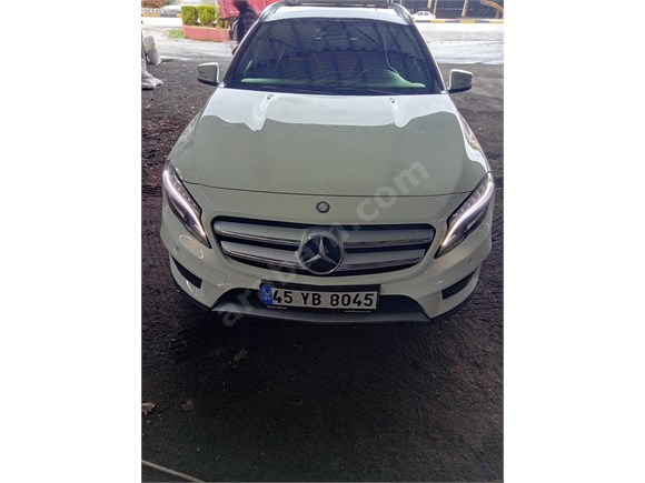 sahibinden mercedes benz gla 180 cdi amg 2015 model izmir 75 000 km 18897781 arabam com