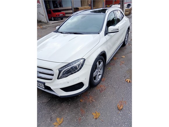 sahibinden mercedes benz gla 180 cdi amg 2015 model izmir 75 000 km 18897781 arabam com