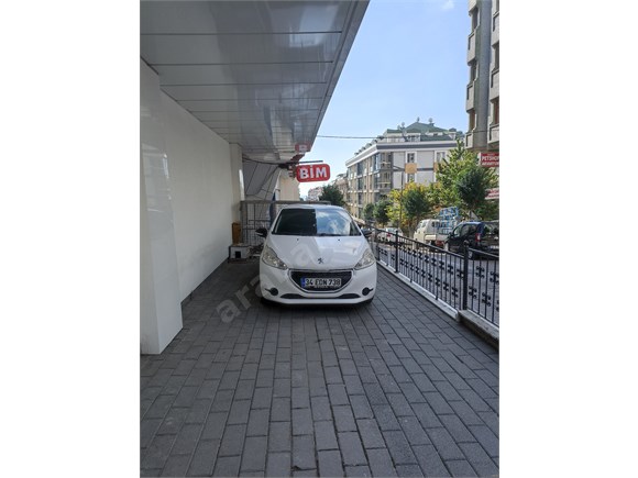 sahibinden peugeot 208 1 0 vti access 2013 model istanbul 89 000 km beyaz 18901198 arabam com