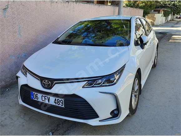 sahibinden toyota corolla 1 6 dream 2020 model adana 11 000 km 18916855 arabam com