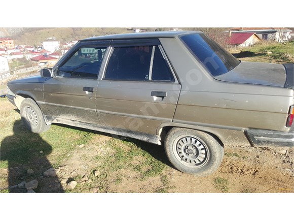 sahibinden renault r 9 1 4 broadway gte 1993 model istanbul 235 450 km 18921315 arabam com