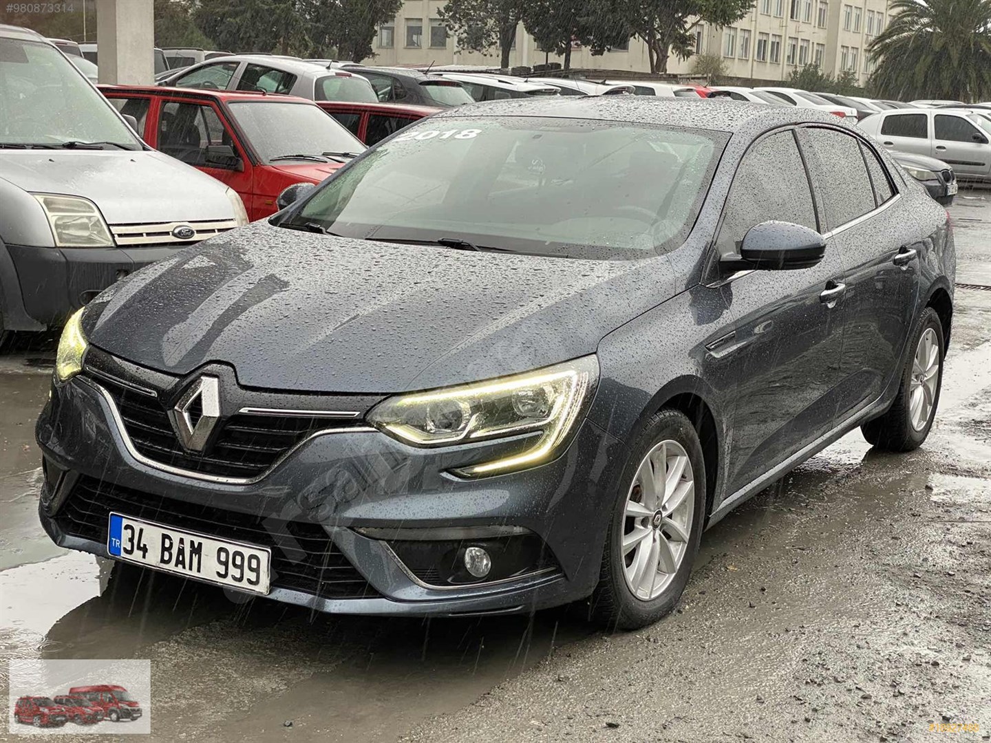 galeriden renault megane 1 5 dci touch 2018 model istanbul 136 000 km fume 18927488 arabam com