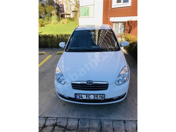 sahibinden hyundai accent era 1 6 select 2010 model istanbul 205 000 km beyaz 18942796 arabam com