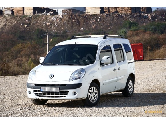 sahibinden renault kangoo 1 5 dci expression 2011 model bursa 322 000 km beyaz 18946164 arabam com