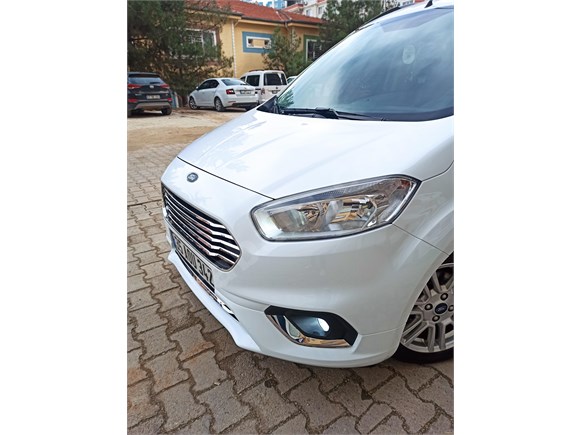 sahibinden ford tourneo courier 1 5 tdci titanium 2020 model mardin 31 000 km 18948302 arabam com