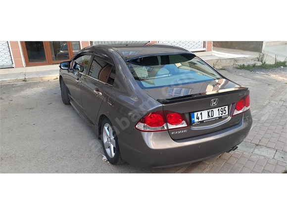 sahibinden honda civic 1 6 i vtec premium 2011 model kocaeli 162 000 km 18952407 arabam com