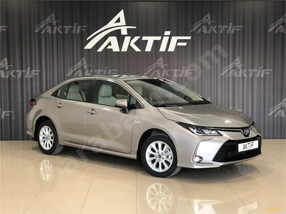 galeriden toyota corolla 1 8 hybrid dream 2021 model denizli 17 km gri metalik 18956488 arabam com