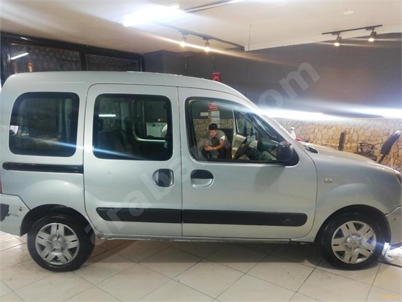 sahibinden renault kangoo multix 1 5 dci authentique 2008 model antalya 266 000 km 18959768 arabam com