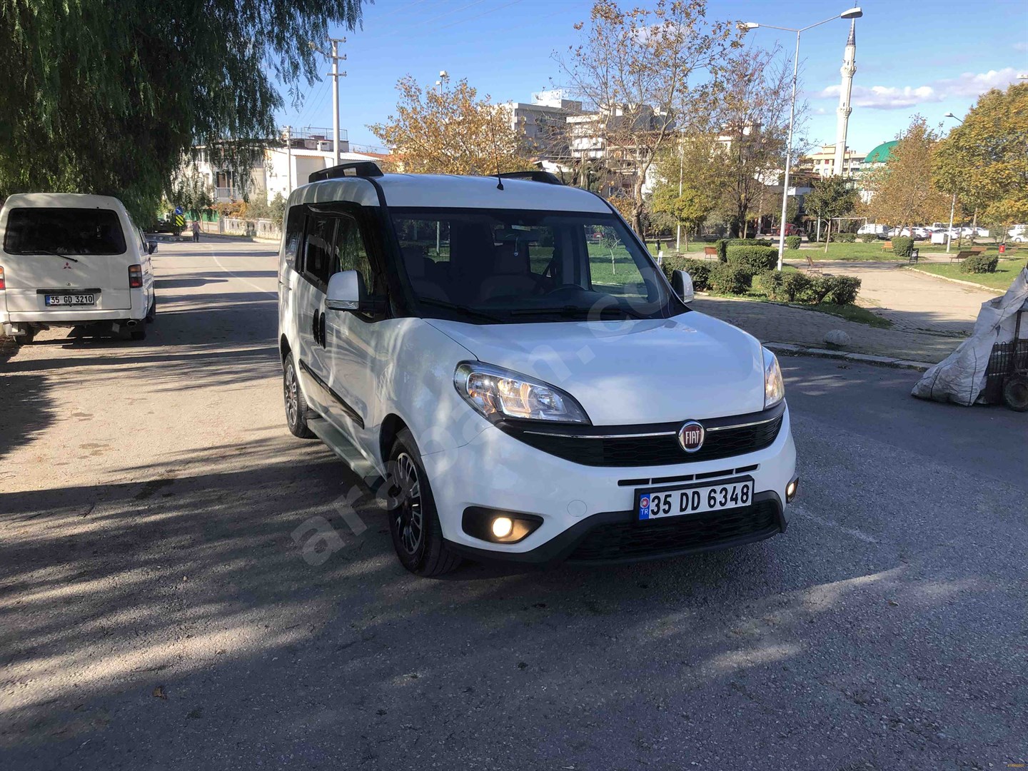 galeriden fiat doblo combi 1 3 multijet premio plus 2017 model izmir 68 000 km beyaz 18960508 arabam com