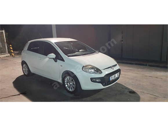 sahibinden fiat punto evo 1 3 multijet dynamic 2011 model izmir 257 000 km beyaz 18963638 arabam com