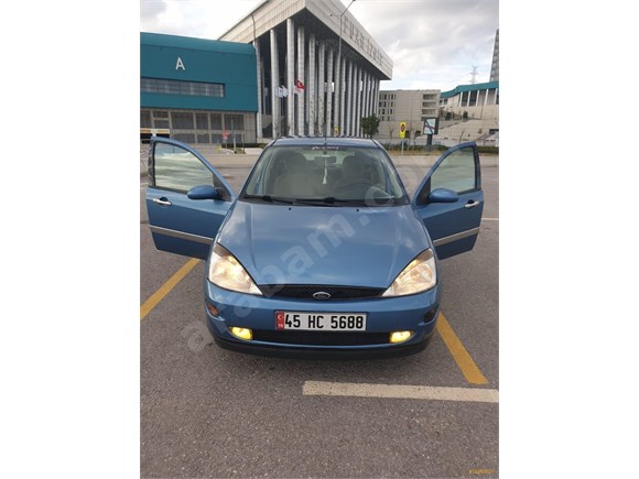 sahibinden ford focus 1 6 ghia 2002 model izmir 209 508 km 18963831 arabam com