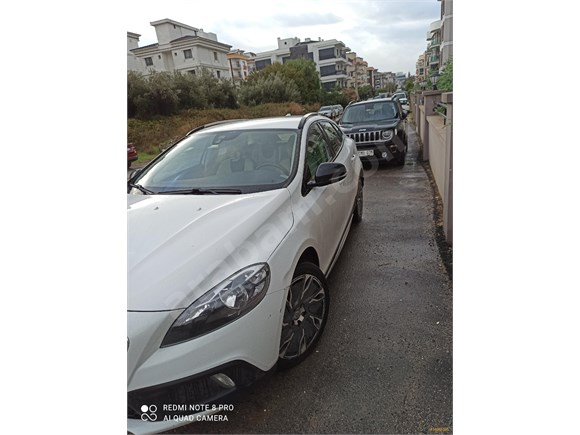 sahibinden volvo v40 cross country 1 6 d premium 2013 model izmir 103 000 km 18965326 arabam com