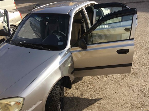 sahibinden hyundai accent 1 5 crdi admire 2006 model sivas 190 000 km 18965473 arabam com