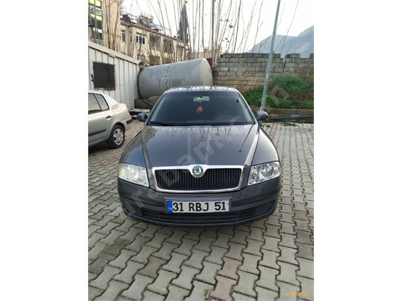 sahibinden skoda octavia 1 6 fsi elegance 2009 model hatay 289 000 km gri titanyum 18966722 arabam com