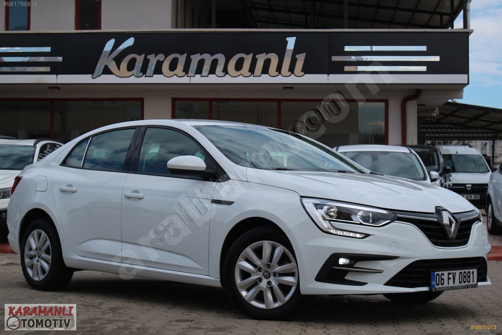 galeriden renault megane 1 3 tce joy 2021 model eskisehir 18 800 km beyaz 18970213 arabam com