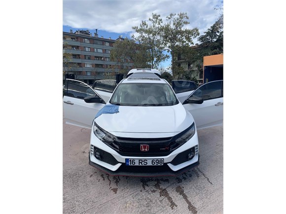 sahibinden honda civic 1 5 i vtec rs 2017 model yalova 100 000 km beyaz 18971377 arabam com