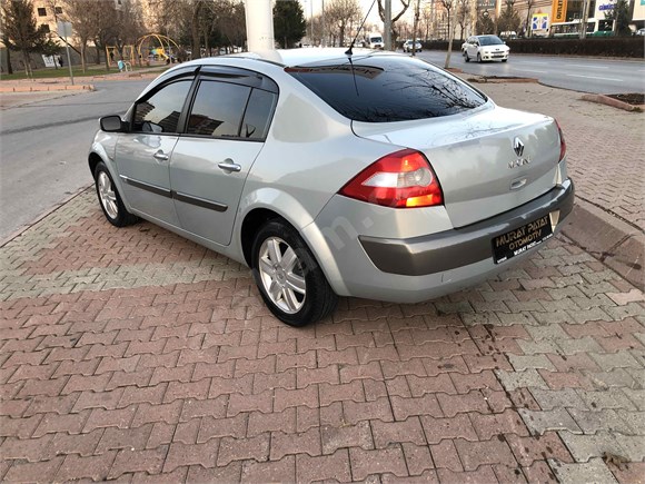 galeriden renault megane 1 6 dynamique 2004 model kayseri 315 000 km gri gumus 18971408 arabam com