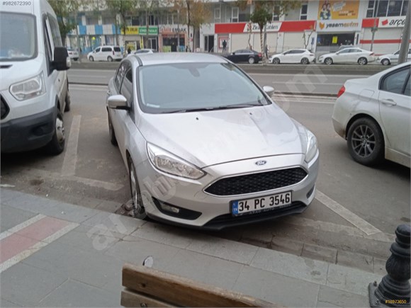 galeriden ford focus 1 5 tdci style 2015 model batman 178 000 km gri 18973650 arabam com