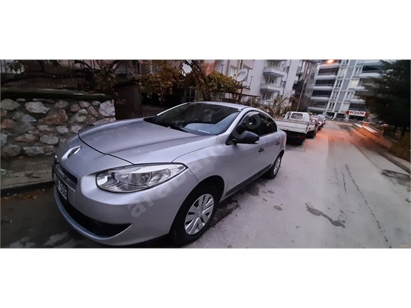 sahibinden renault fluence 1 5 dci business 2010 model amasya 133 000 km 18975576 arabam com